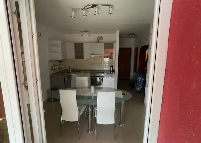 Lorena Σίμπενικ