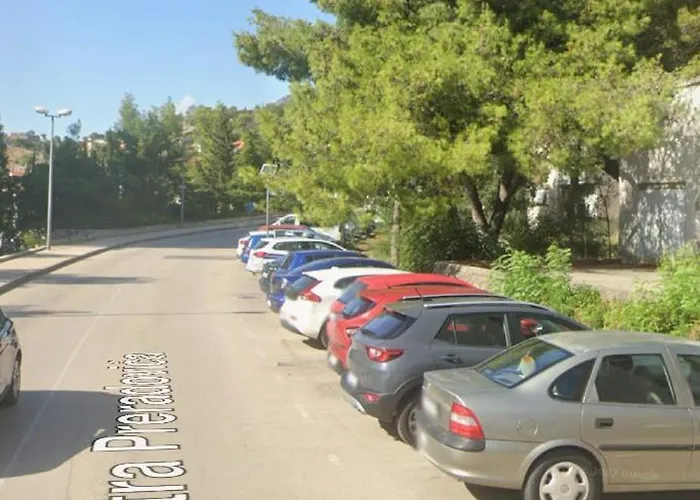 Lorena Σίμπενικ